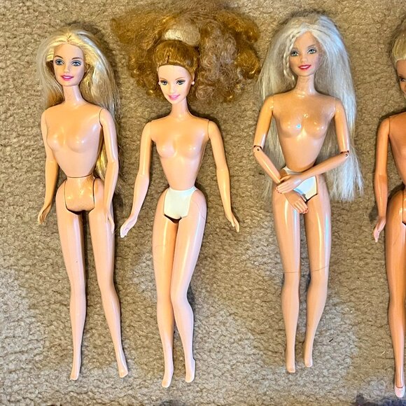 Barbie 5 Dolls, 2 Heads, Earrings, Necklace, Micro of America Horse - Picture 4 of 14